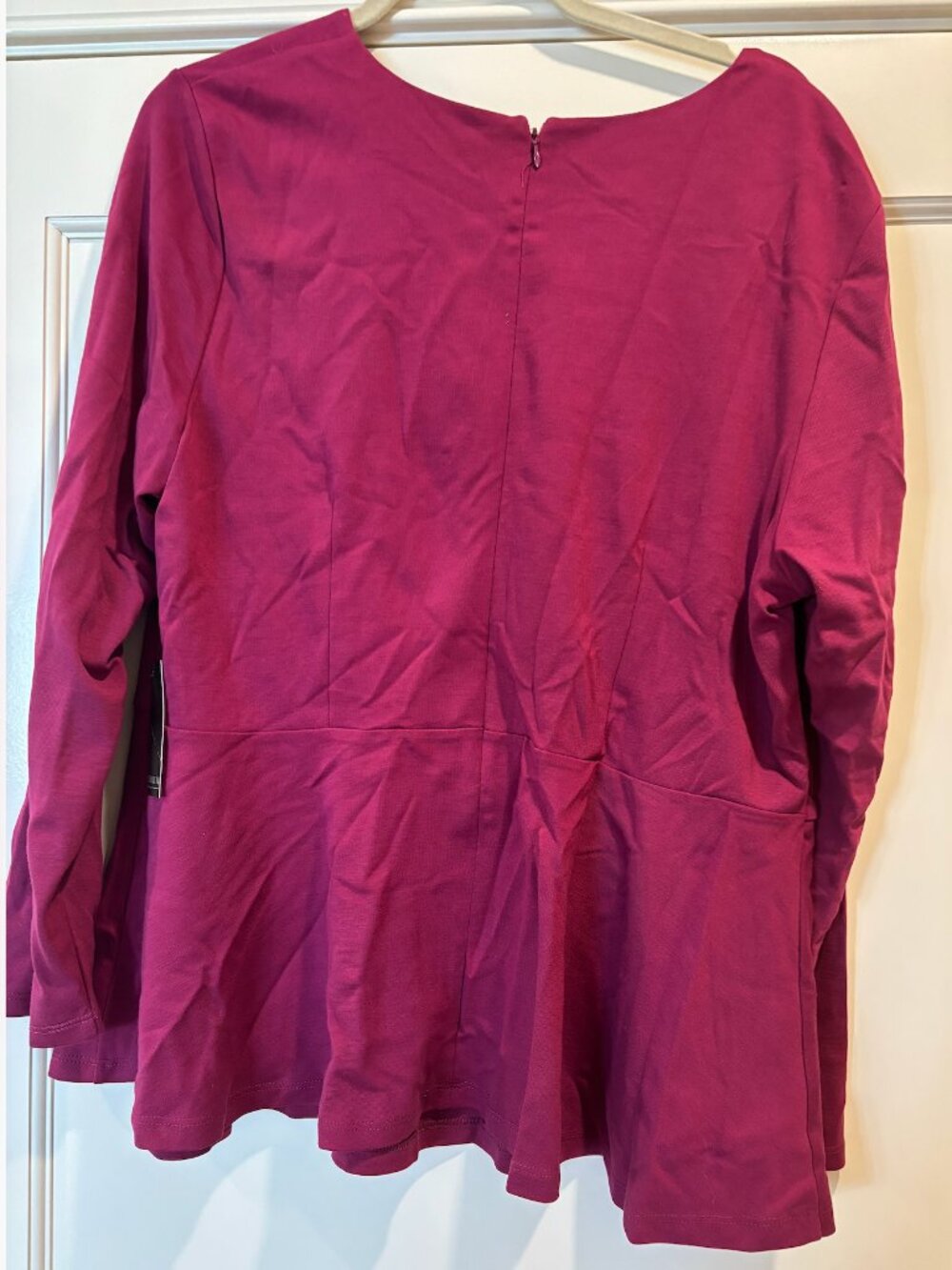 ELOQUII WOMEN'S TOP - NWT. SIZE XL - Picture 3 of 4